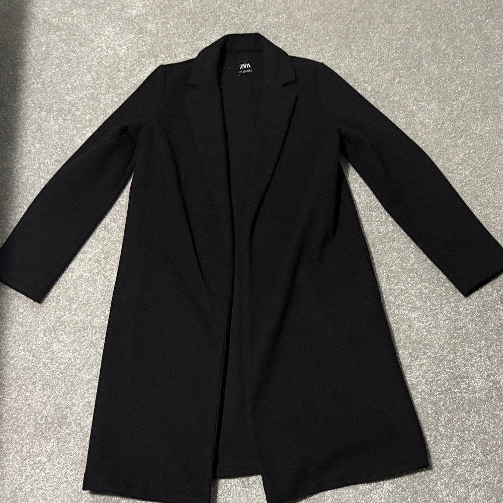 Zara Women's Elegant Black Blazer Coat